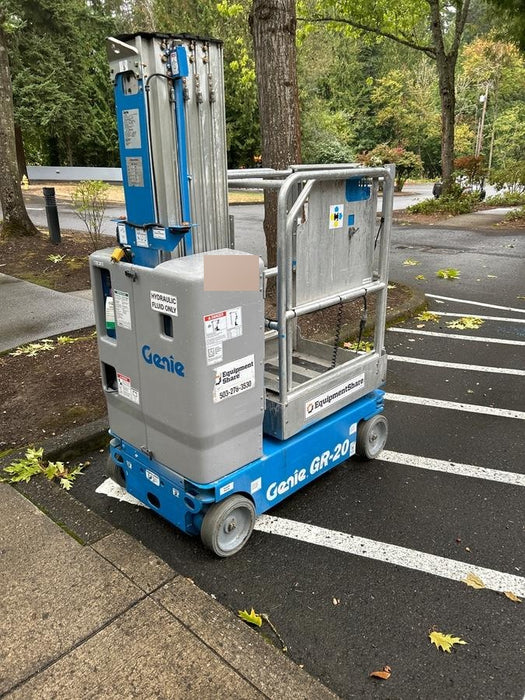 2019 GENIE GR-20