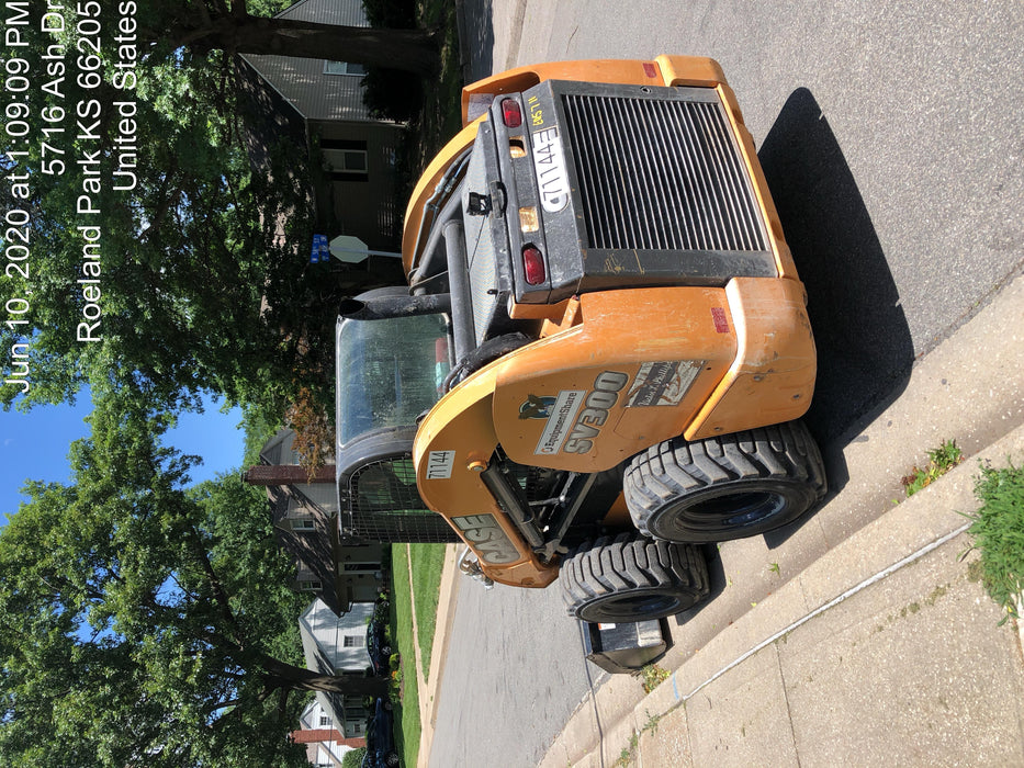 2016 Case SV300 CASE SV300 T4BH