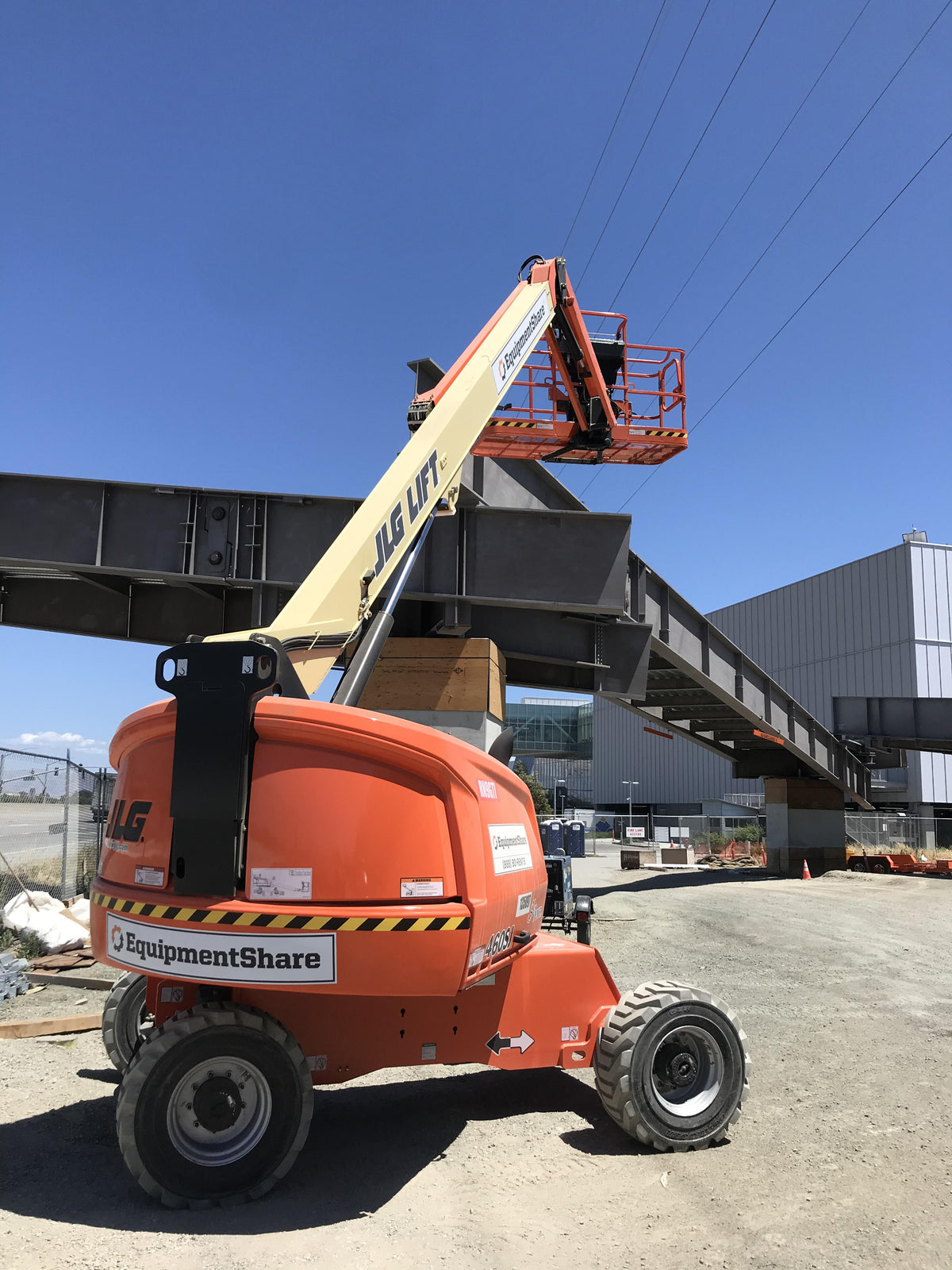 2021 JLG 460SJ
