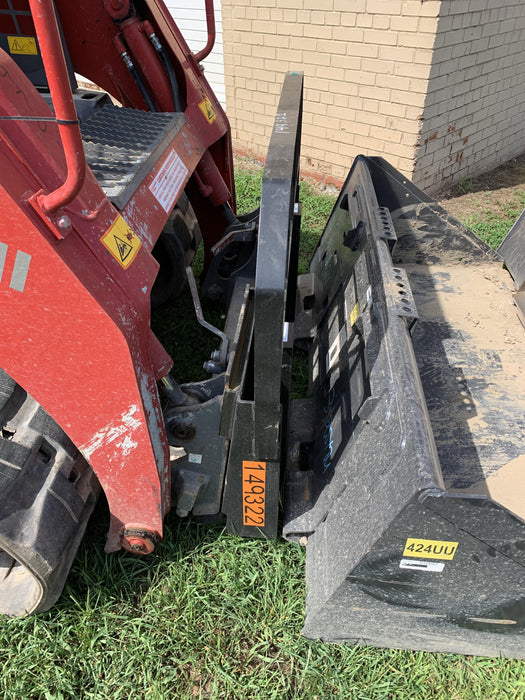 2021 ARROW MATERIAL HANDLING F5000