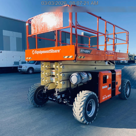 2025 JLG RT4394