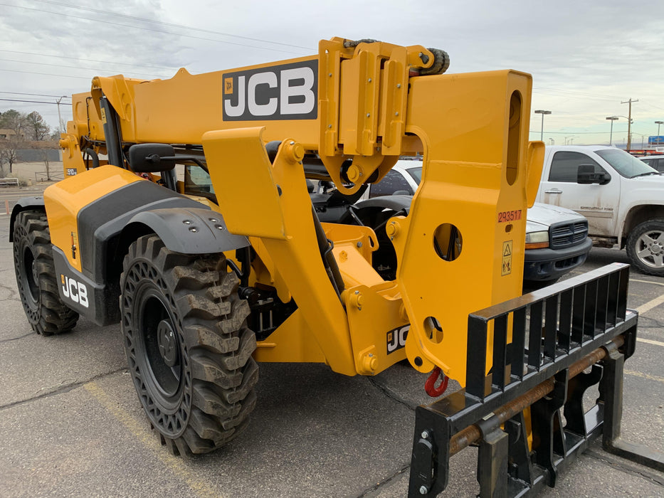 2023 JCB 510-56
