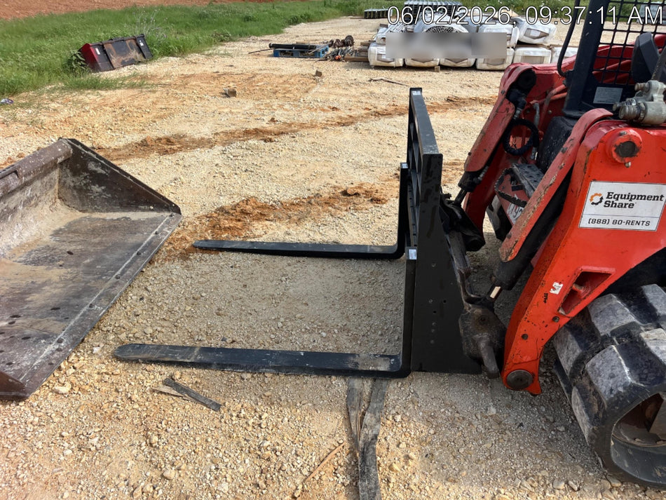 2026 ARROW MATERIAL HANDLING 48" Pallet Forks - Arrow