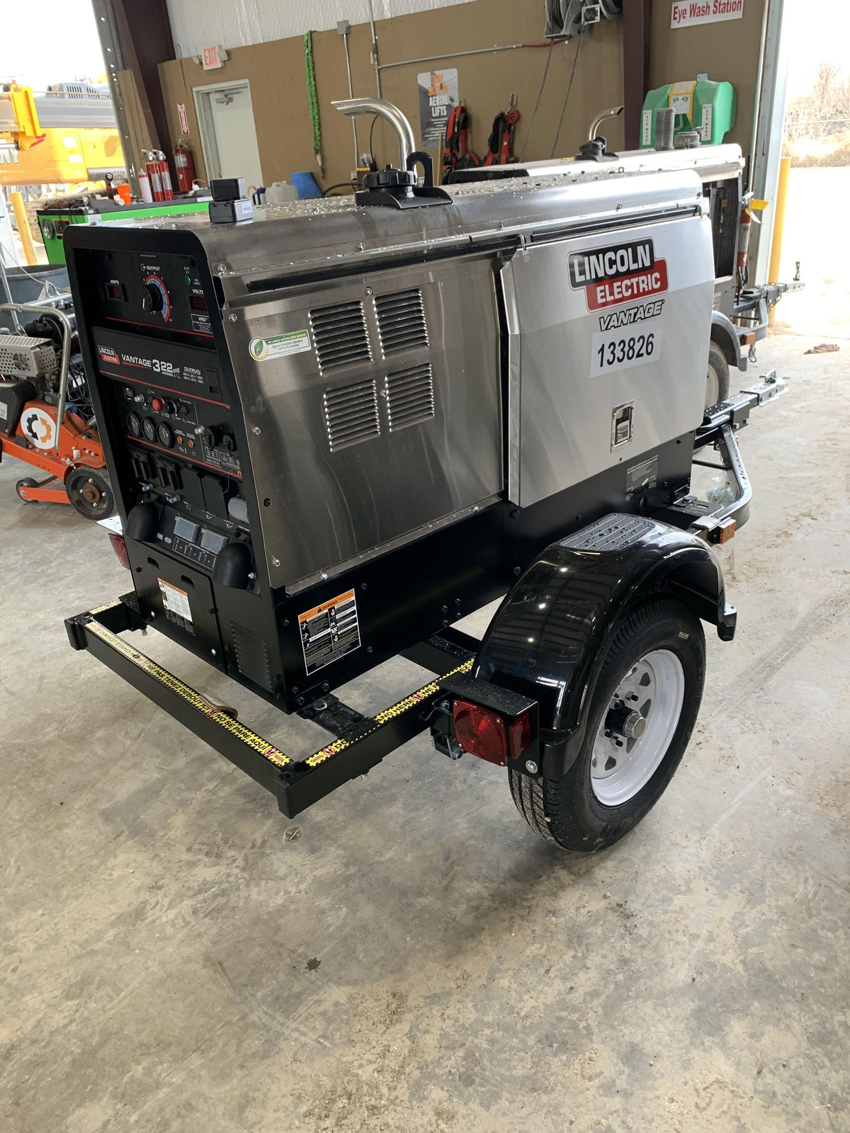 2021 Lincoln Electric Vantage 322 Ready Pak 3