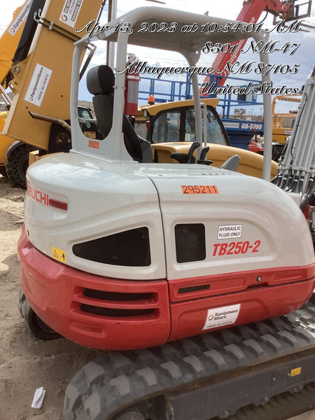 2023 TAKEUCHI TB250-2R