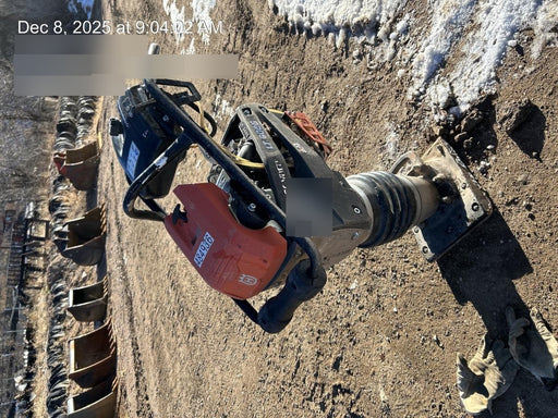 2025 HUSQVARNA LT6005