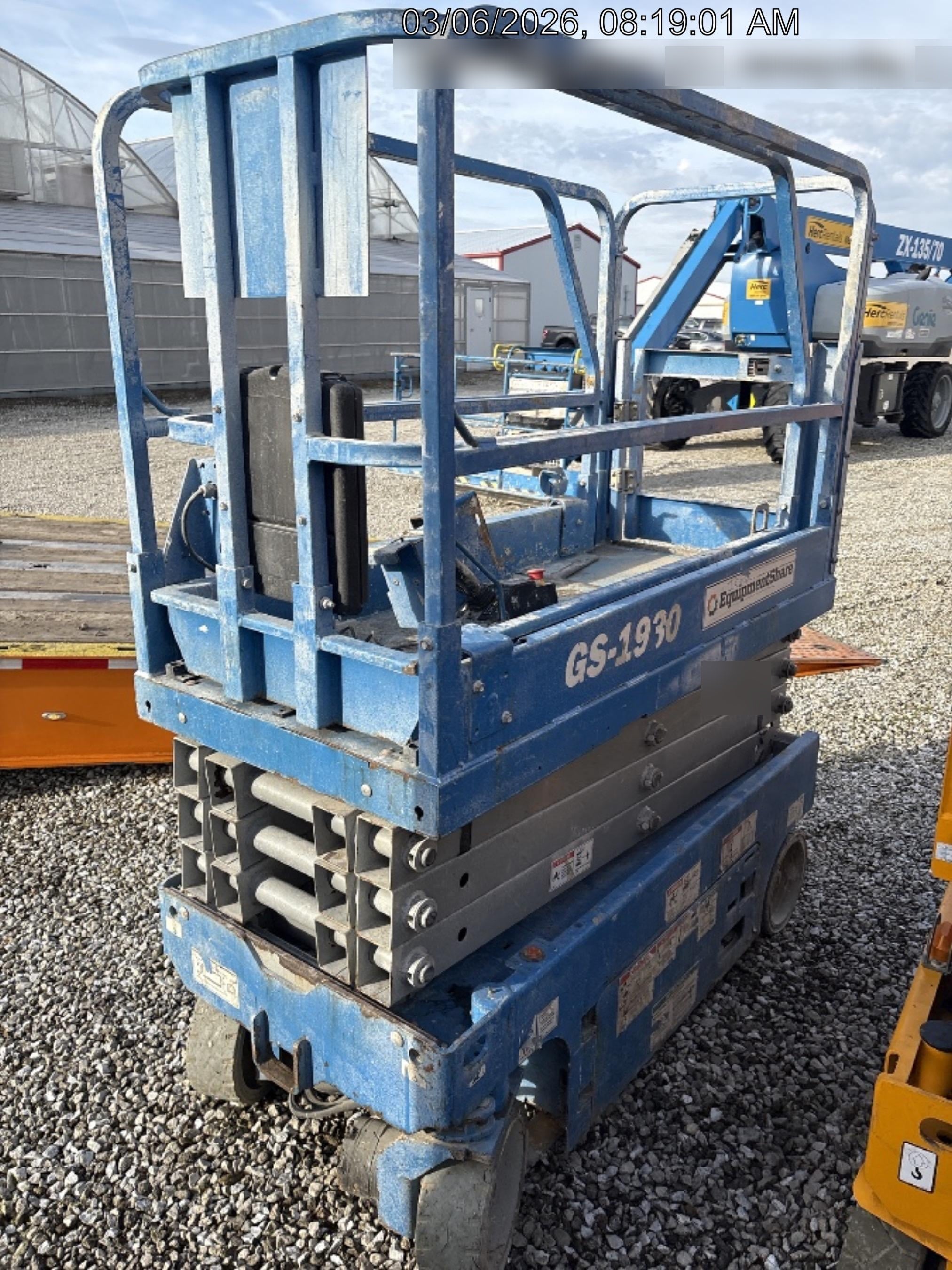 2020 Genie GS-1930 Solid Non Marking Tires, Beacon, Folding rails with half height swing gate