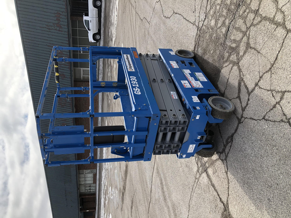 2020 Genie GS-1930 Solid Non Marking Tires, Beacon, Folding rails with half height swing gate