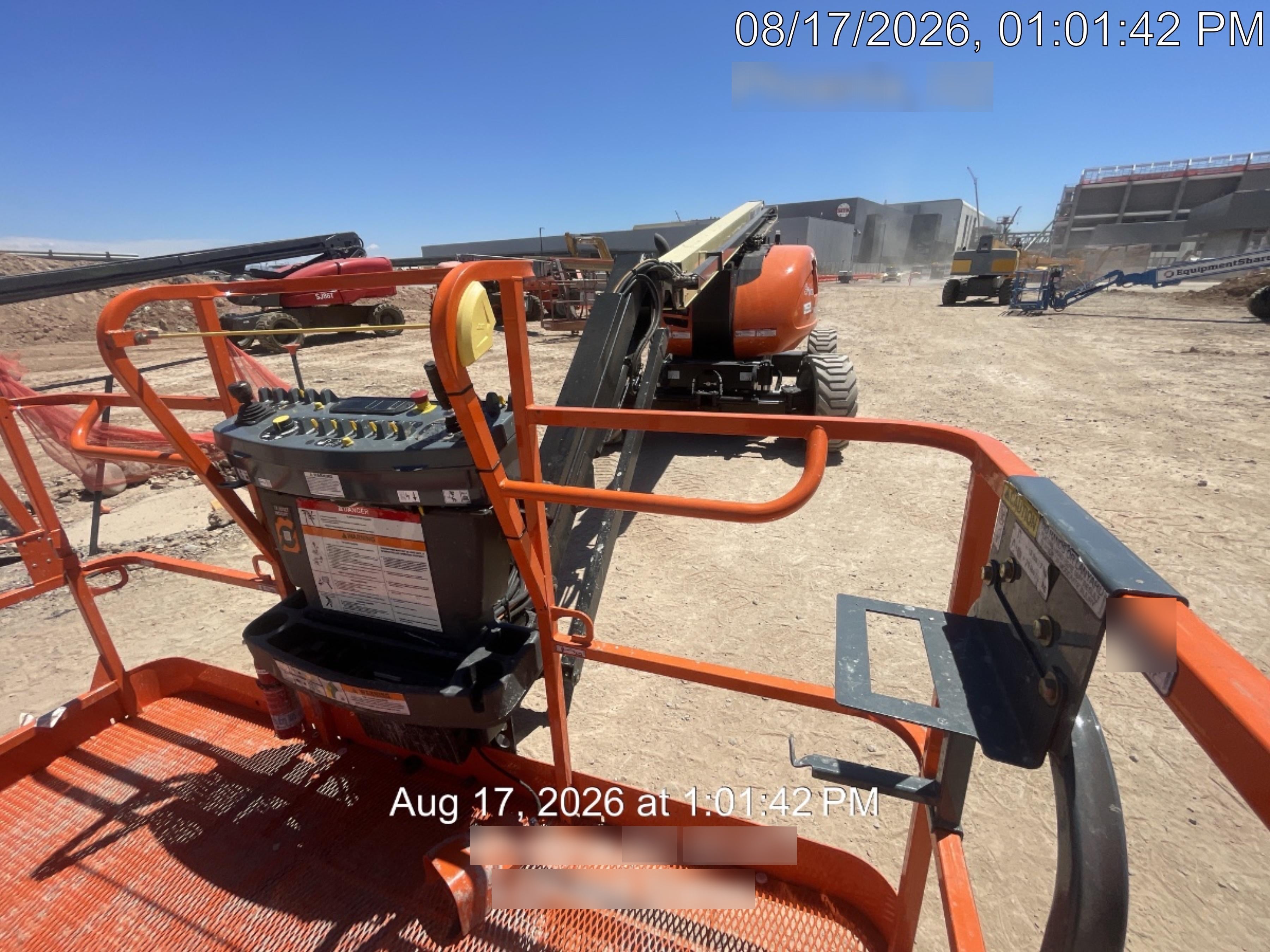 2021 JLG 600S