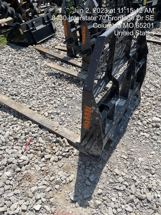 2022 PALADIN 48" Pallet Forks - Paladin