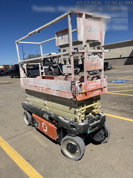2022 JLG ES2632