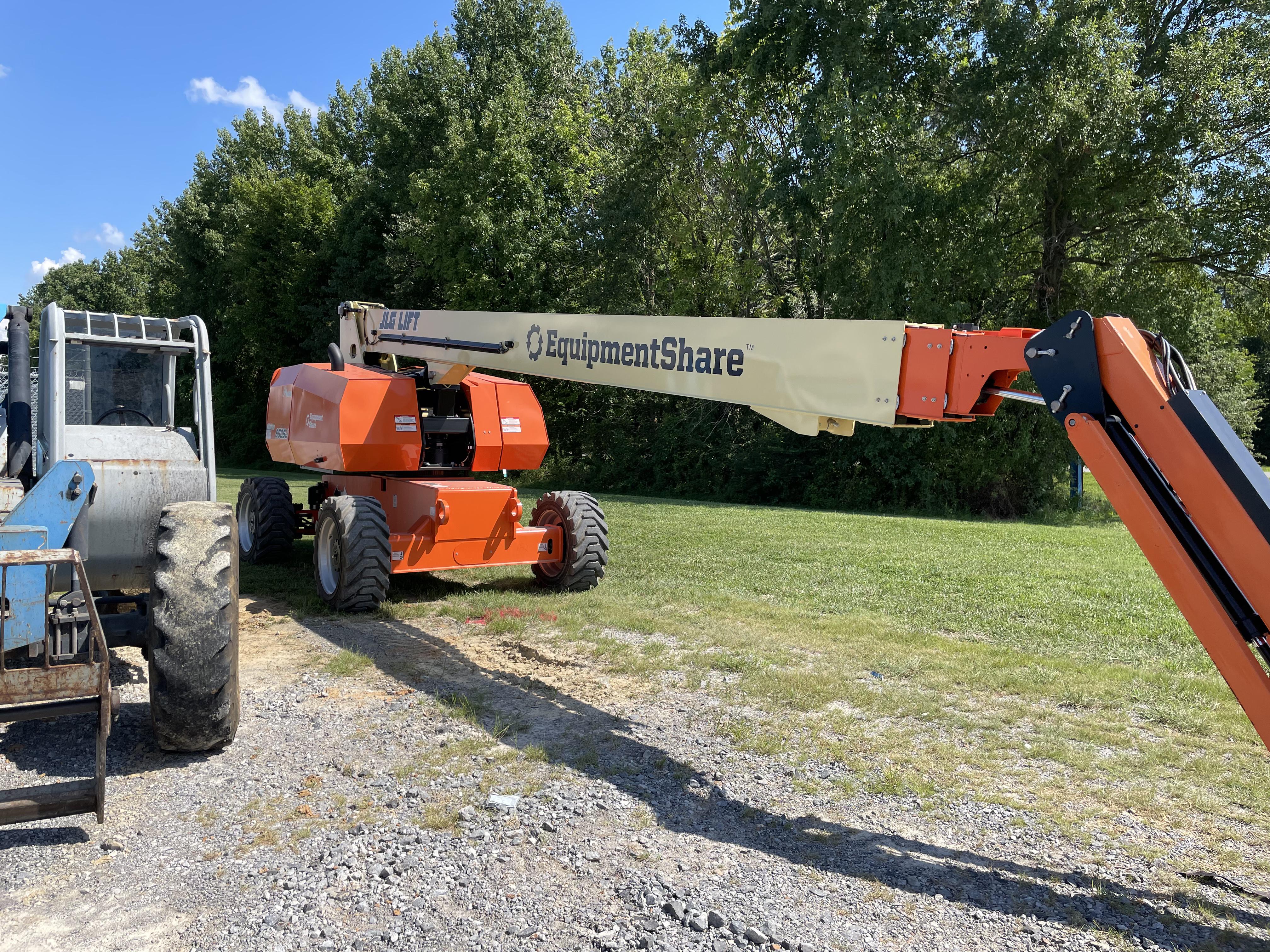 2022 JLG 860SJ