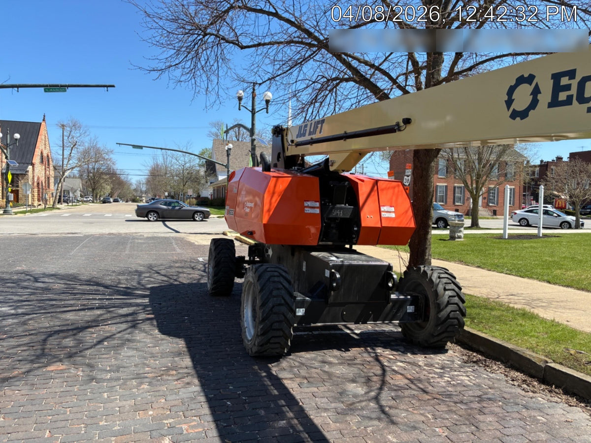 2025 JLG 860SJ
