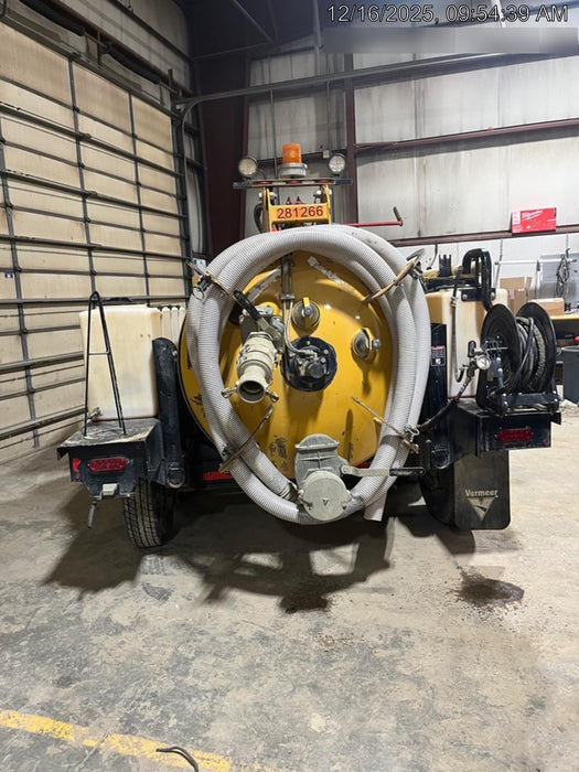 2023 Vac-Tron LP573XDT T4 Koehler Diesel Engine, 500 Gallon Debris Tank, x2 100 Gallon Water Tanks