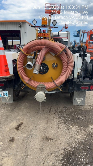 2022 Vac-Tron LP573XDT T4 Koehler Diesel Engine, 500 Gallon Debris Tank, x2 100 Gallon Water Tanks