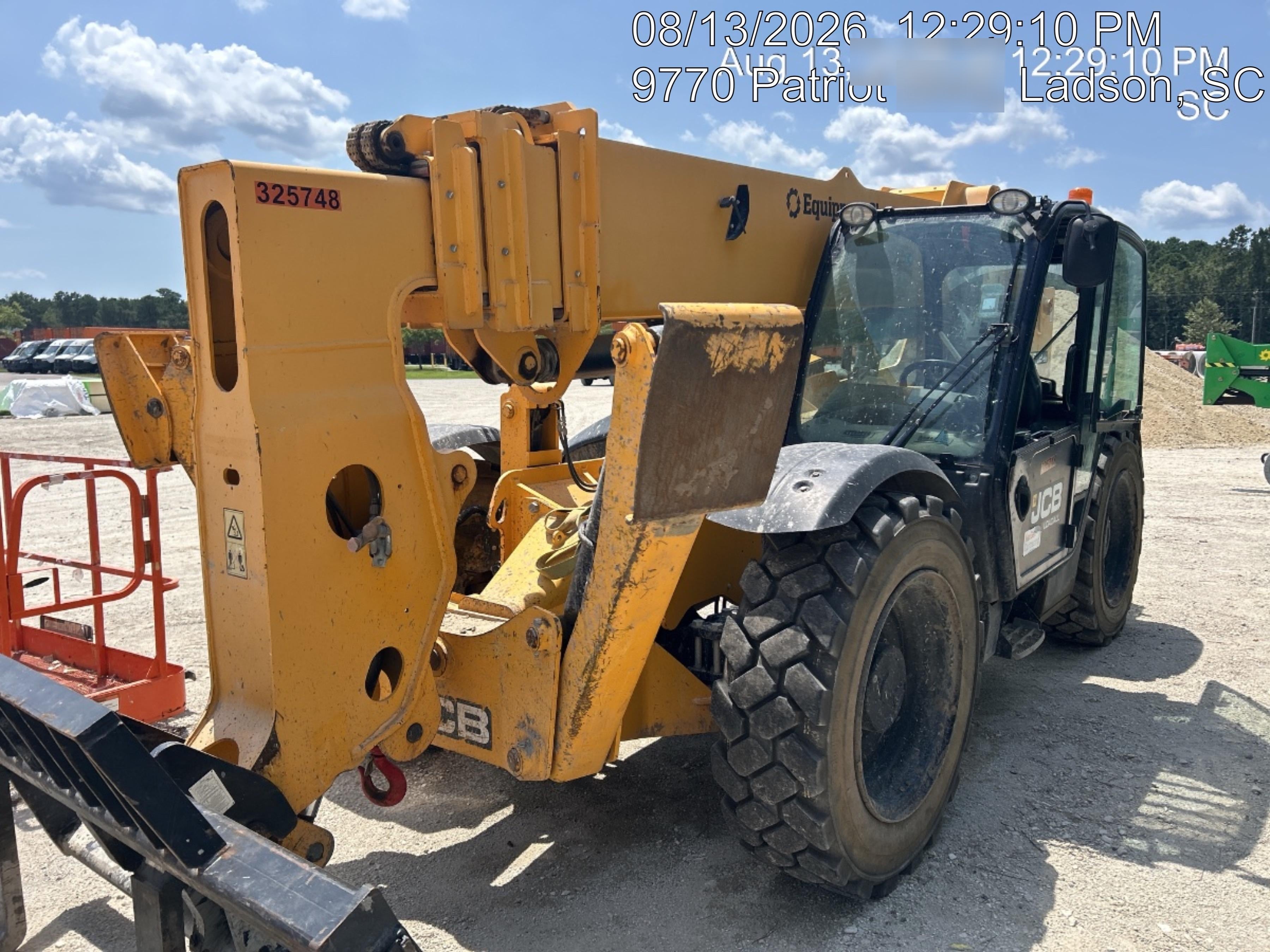 2023 JCB 512-56
