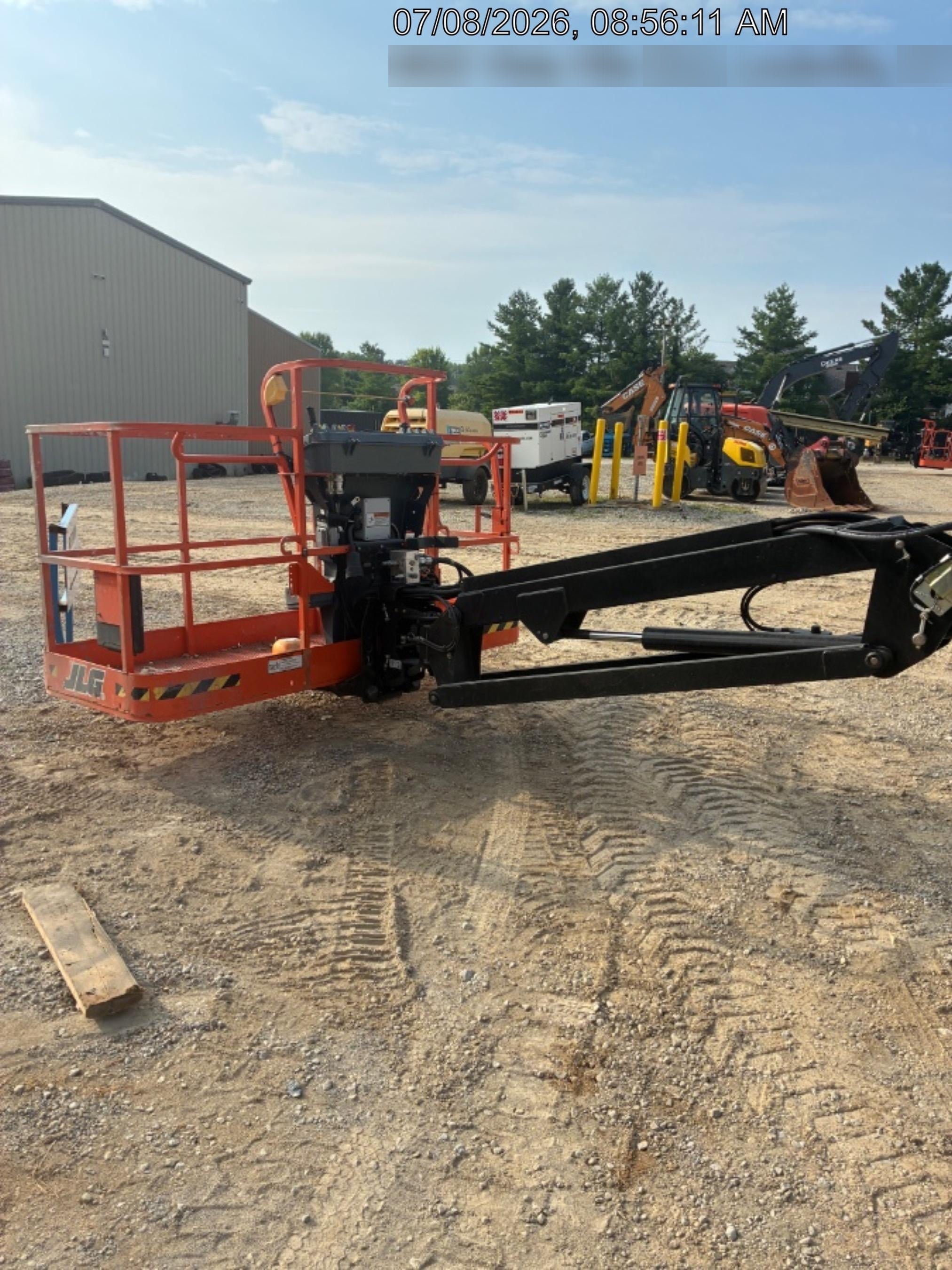 2025 JLG 660SJ