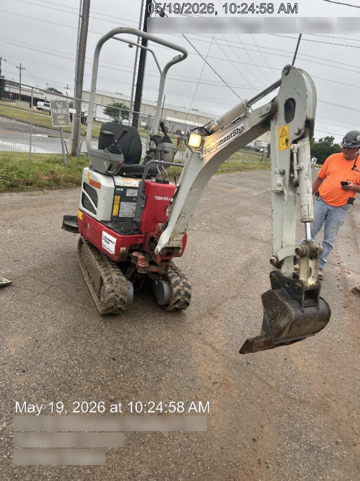 2022 TAKEUCHI TB210R