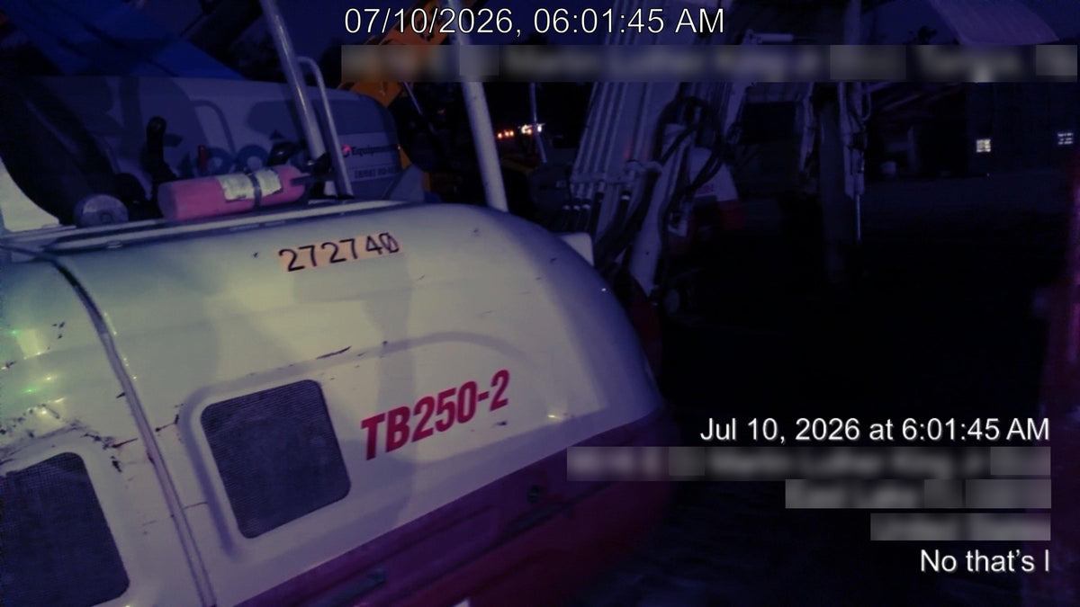 2022 TAKEUCHI TB250-2R