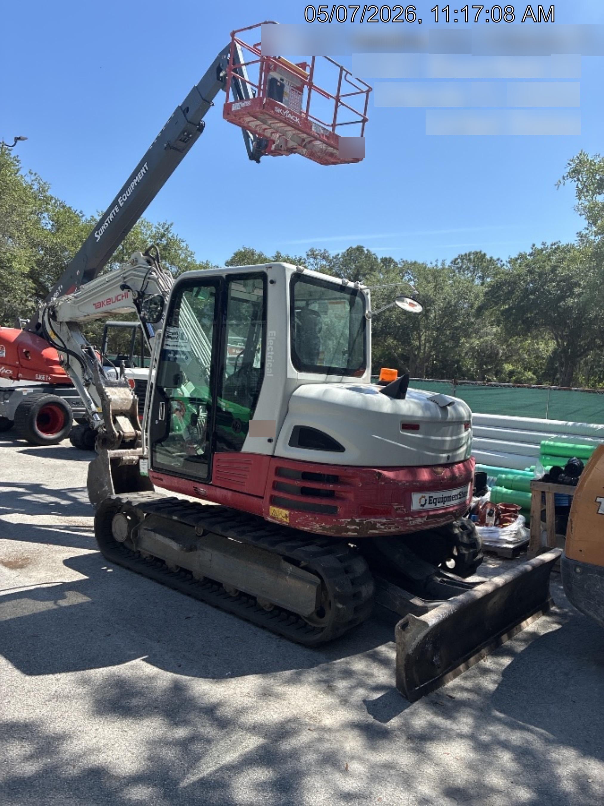 2019 Takeuchi TB290 Cab, AC, Rubber Tracks, Dozer Blade, Travel Alarm, Control Pattern Change Valve, Auxiliary Hydraulics w/18" Quick Coupler Bucket with teeth, 6.2 cu. ft. capacity/24" Quick Coupler Bucket with teeth, 8.6 cu. ft. capacity/36" Quick Coupler Bucket with teeth, 13.4 cu. ft. capacity, Quick Coupler, Hydraulic Thumb Installed
