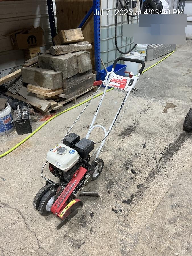 2013 LITTLE WONDER 6232 Edger