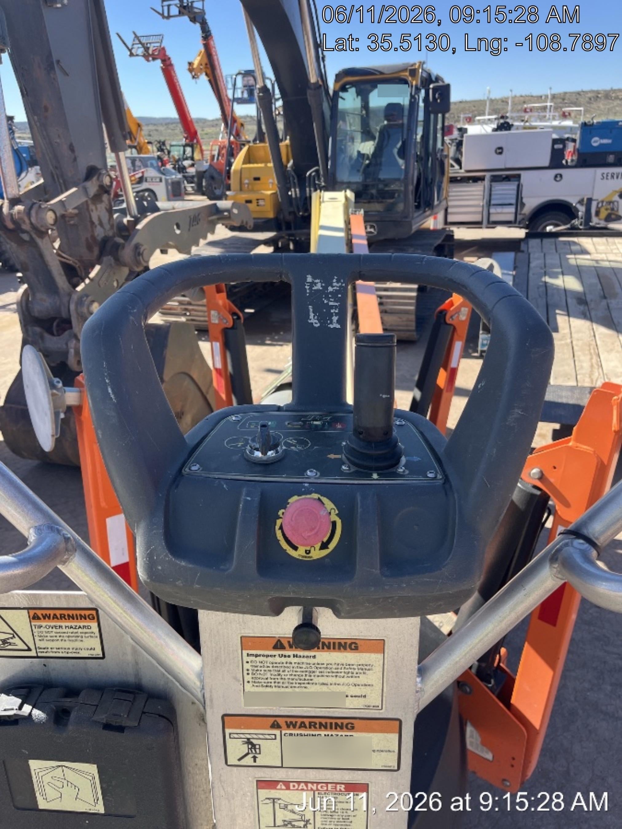 2022 JLG T350
