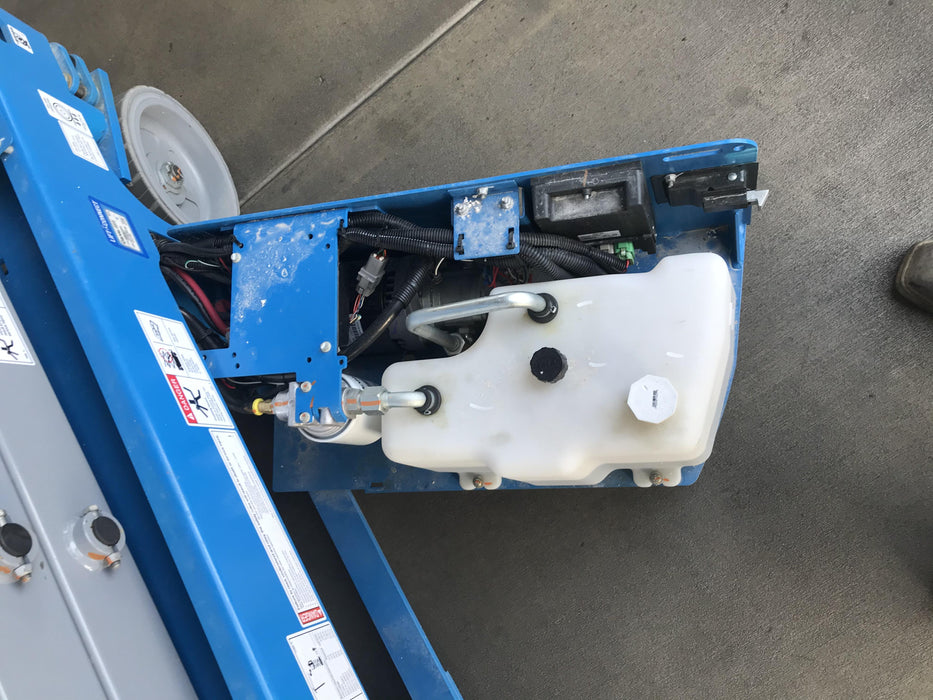 2019 Genie GS-1930 Half Height Swing Gate, 800W Inverter