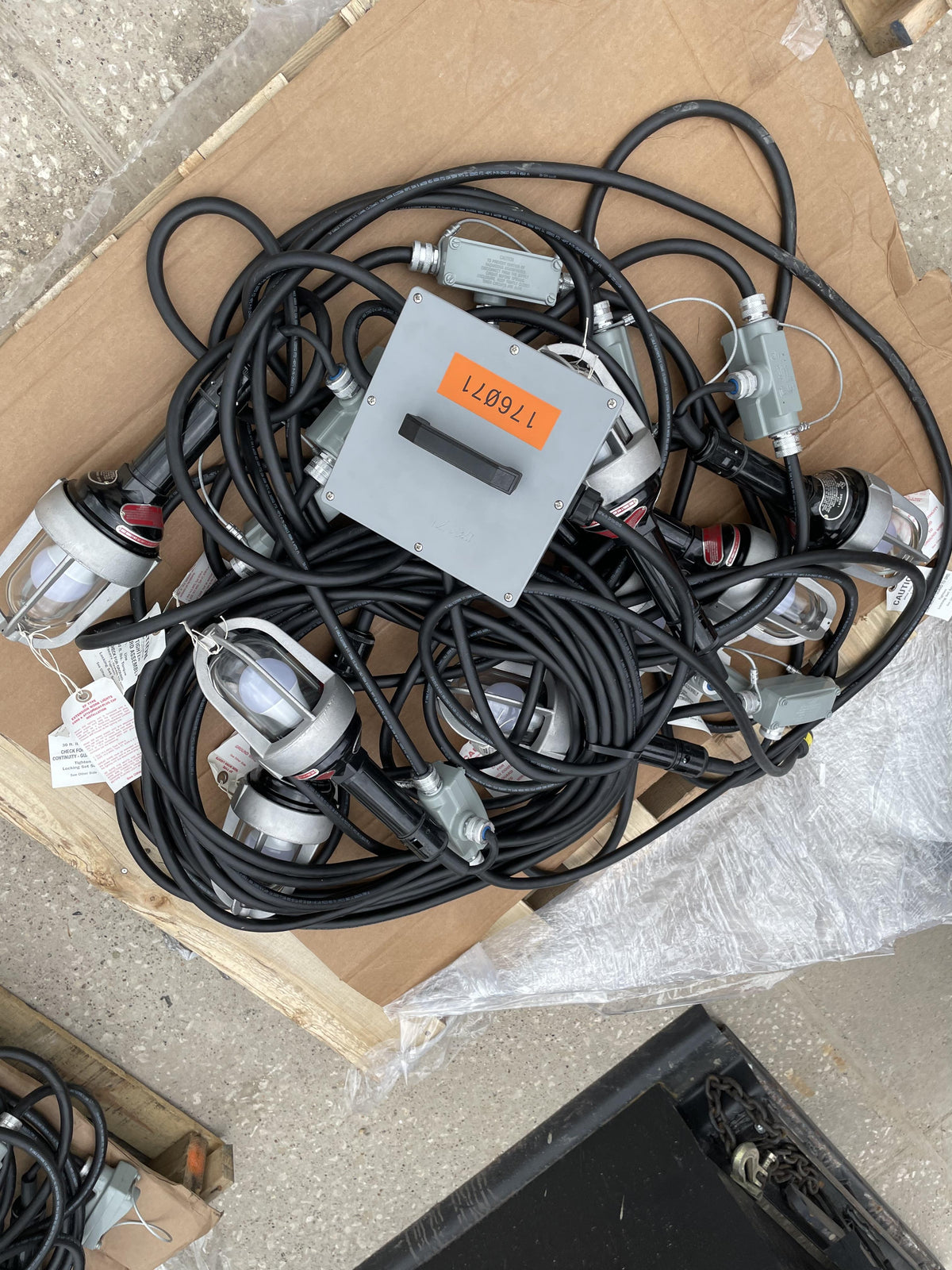 2021 LIND EQUIPMENT TLS-80XPLEDRE-LV