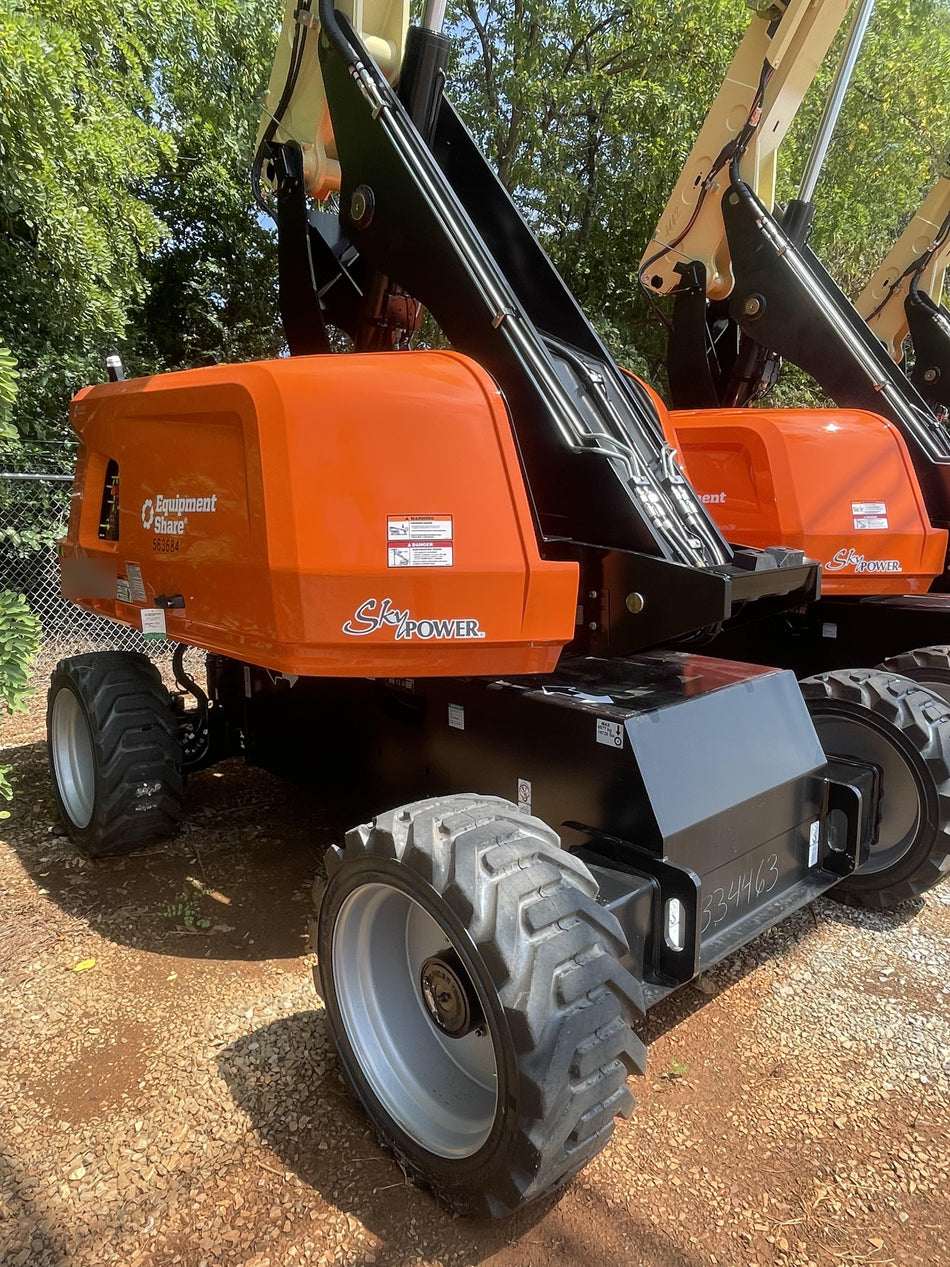 2025 JLG 660SJ