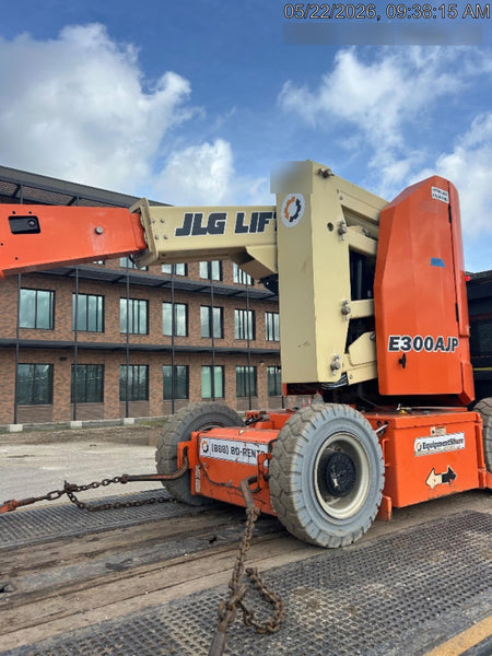 2019 JLG E300AJP