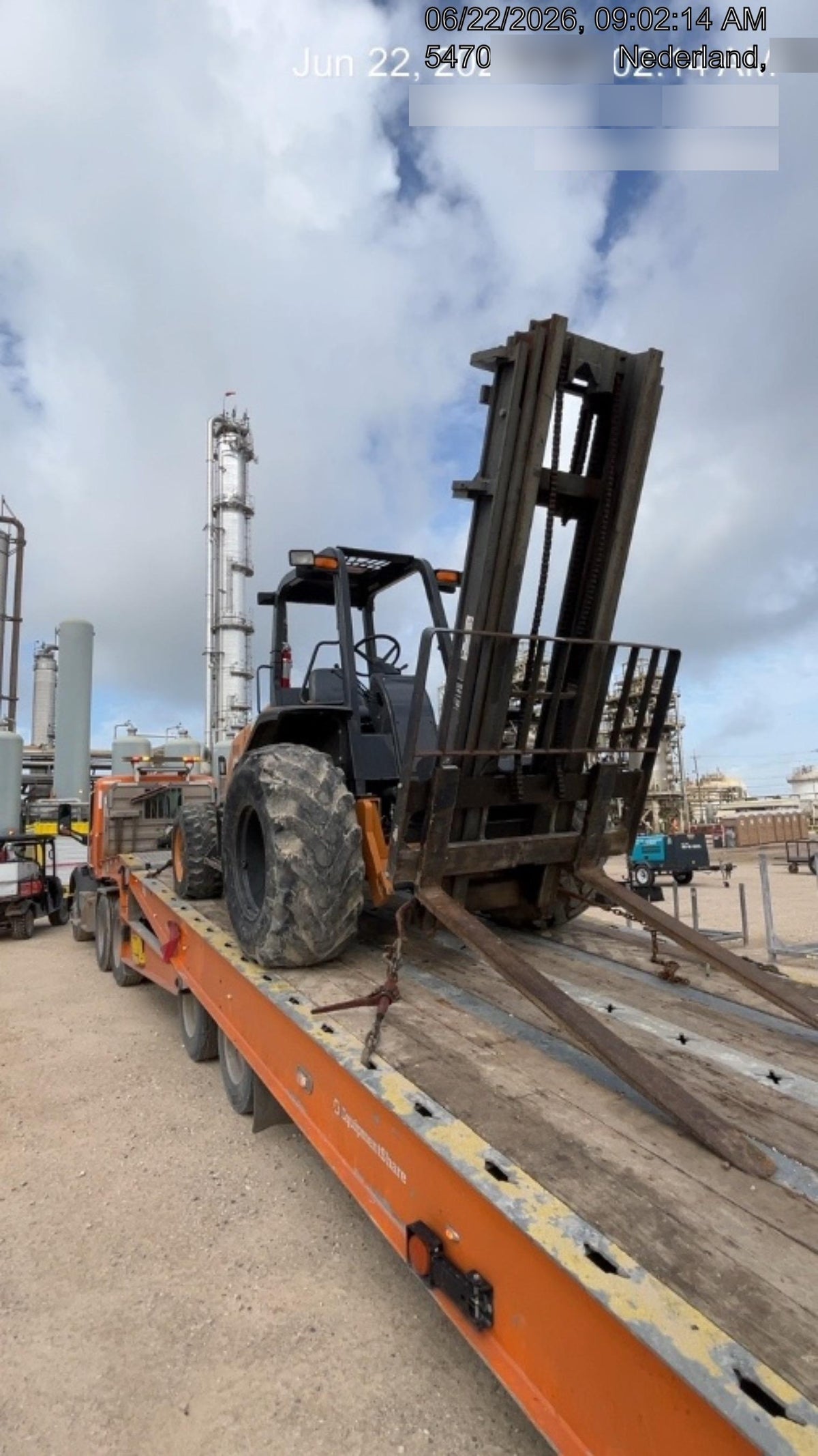 2019 CASE 588H