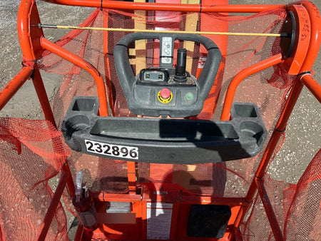 2022 JLG 26E