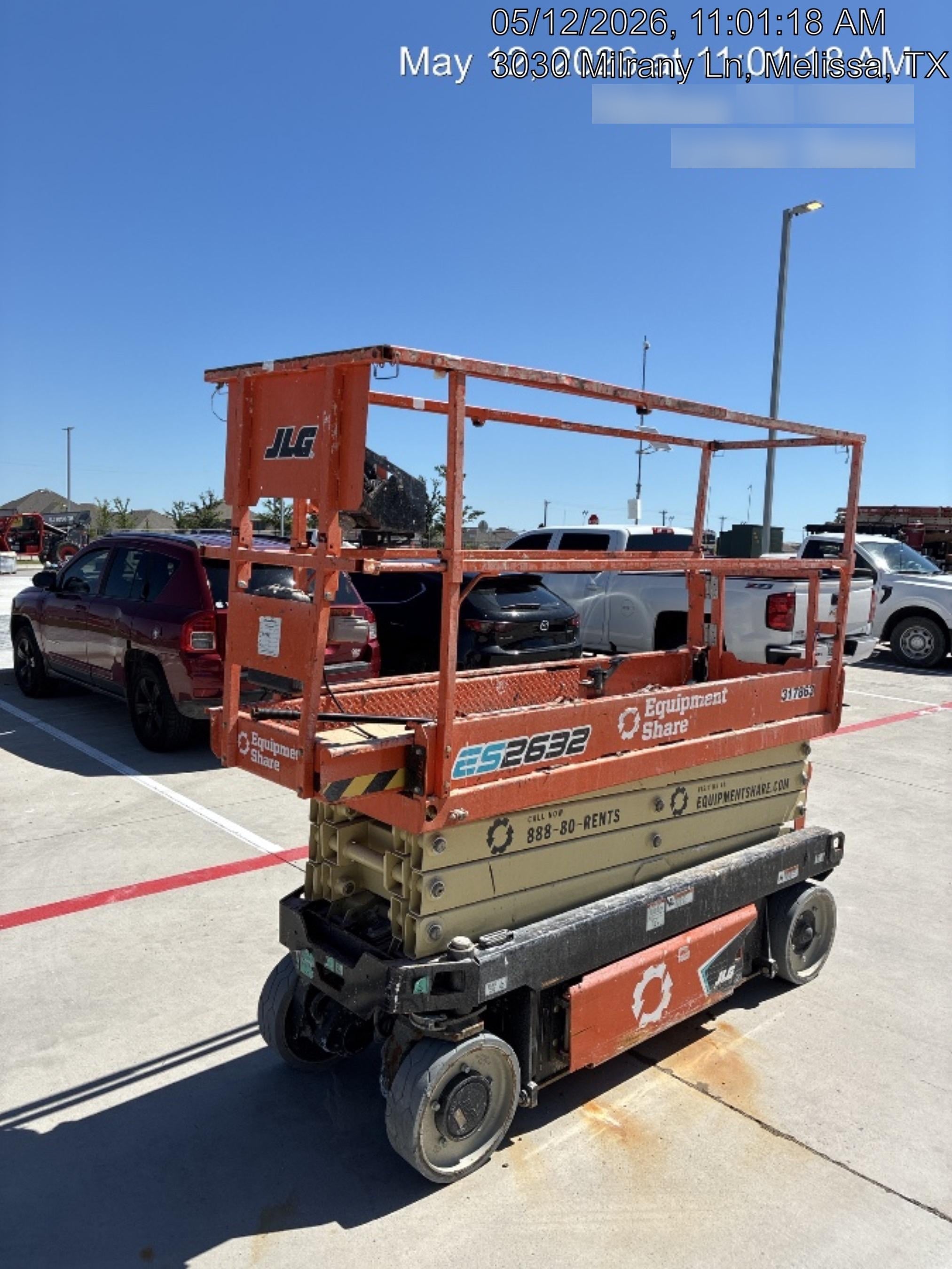 2023 JLG ES2632