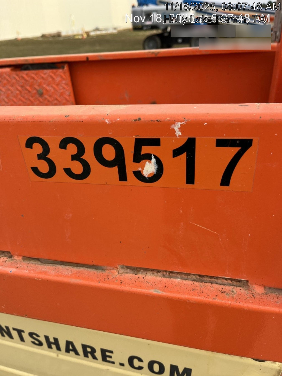 2023 JLG ES2632