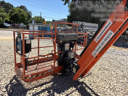 2022 JLG 860SJ