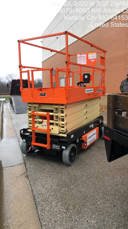 2022 JLG R3246
