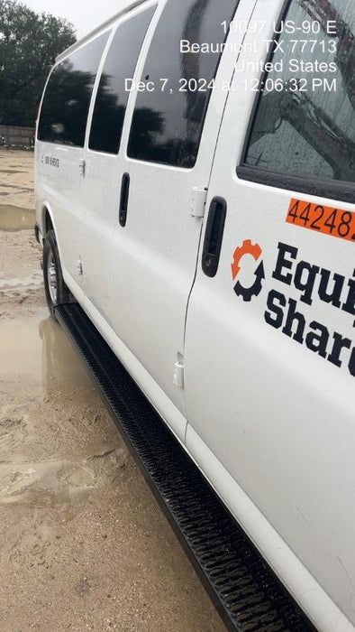 2024 CHEVROLET Express Van - Rental