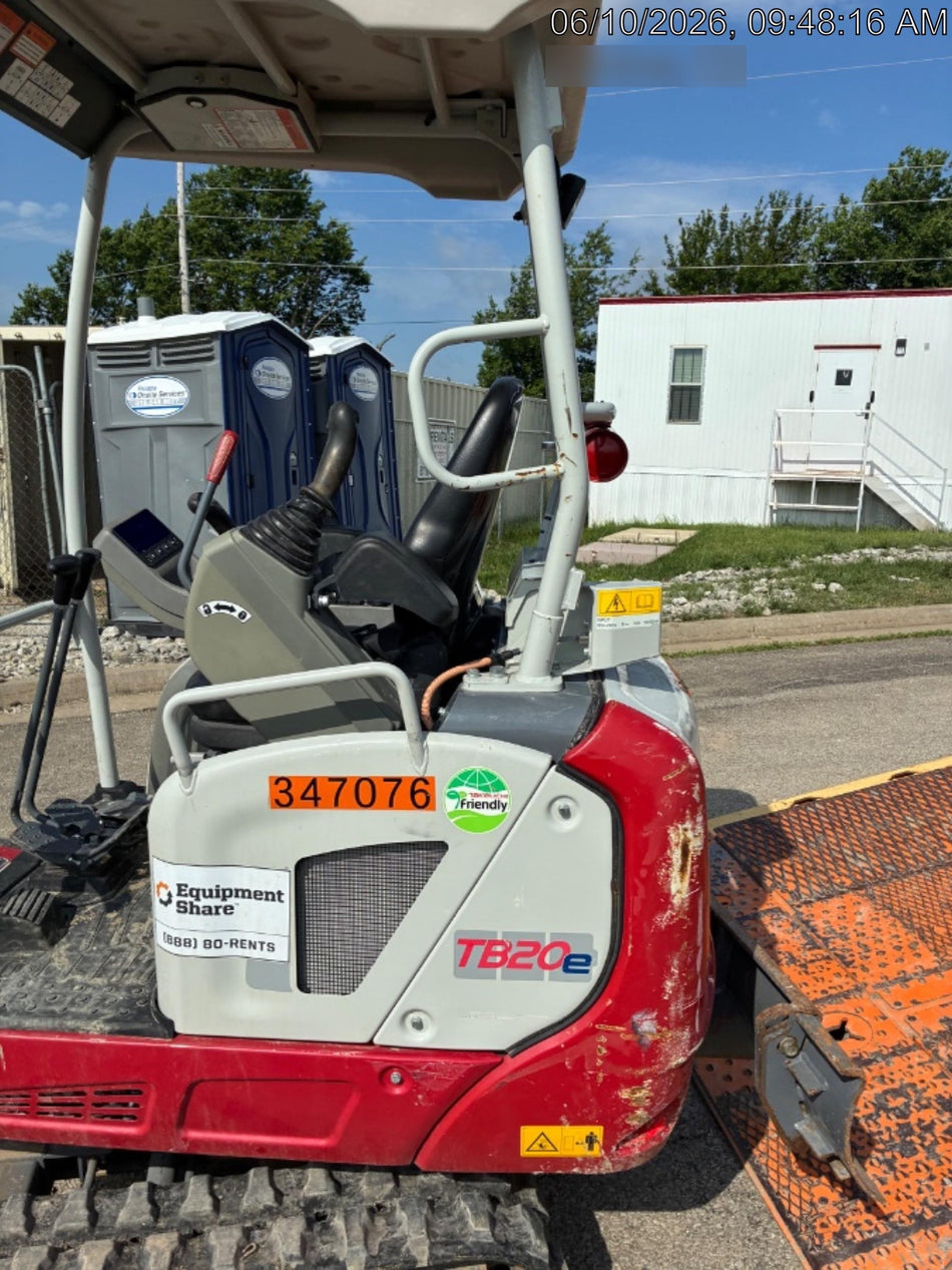 2023 TAKEUCHI TB20e