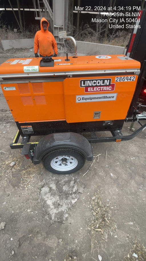 2022 Lincoln Electric LE400 Kubota V1505, Trlr, Cable Rack, Light Kit, ES Decals, T3