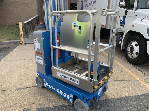 2021 GENIE GR-20