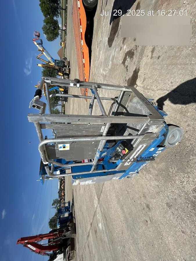 2018 GENIE GR-15