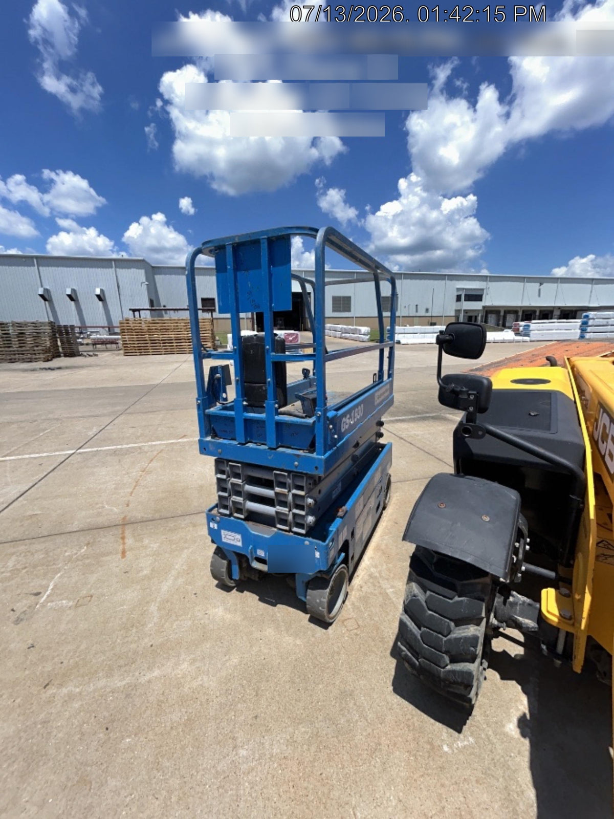 2019 Genie GS-1930 Fixed rails with chain Entry