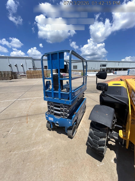 2019 Genie GS-1930 Fixed rails with chain Entry