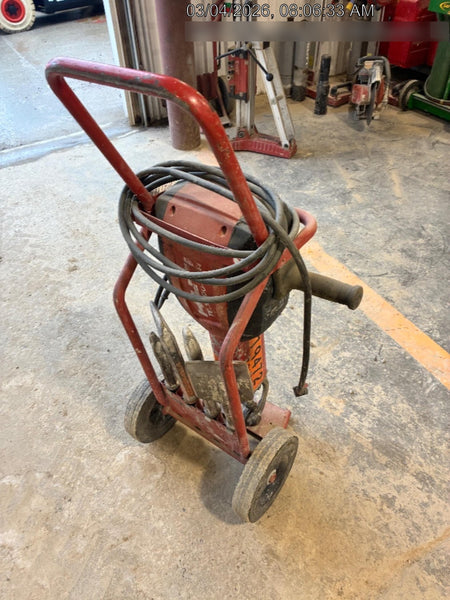 2020 HILTI TE 3000-AVR