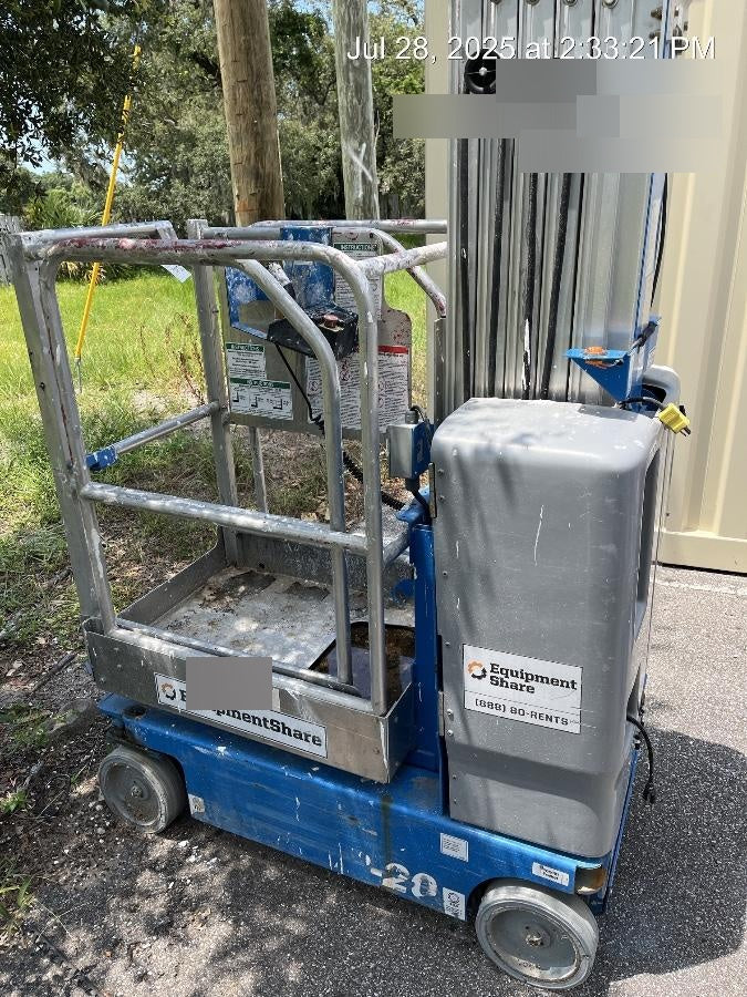 2019 GENIE GR-20