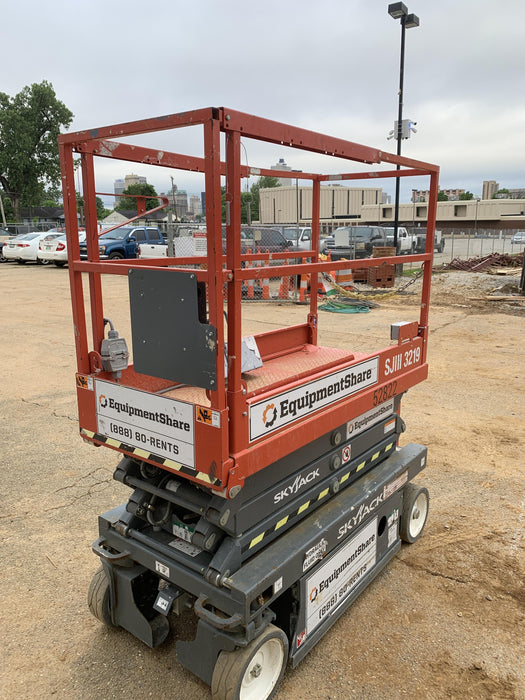 2019 Skyjack SJIII-3219 Standard Options, Trojan Batteries