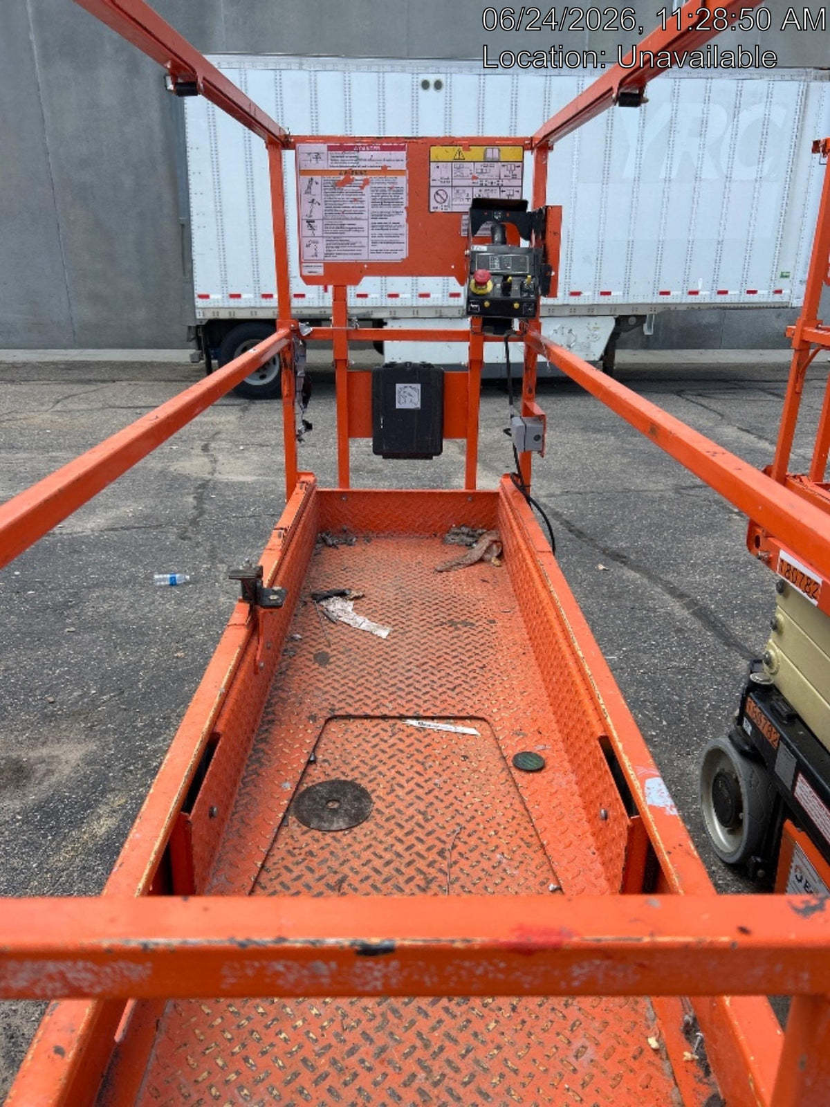 2022 JLG ES2632
