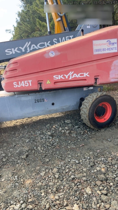 2017 SKYJACK SJ45T+