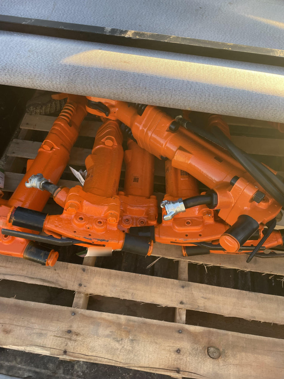 2021 MICHIGAN PNEUMATIC MP-TPB60-118
