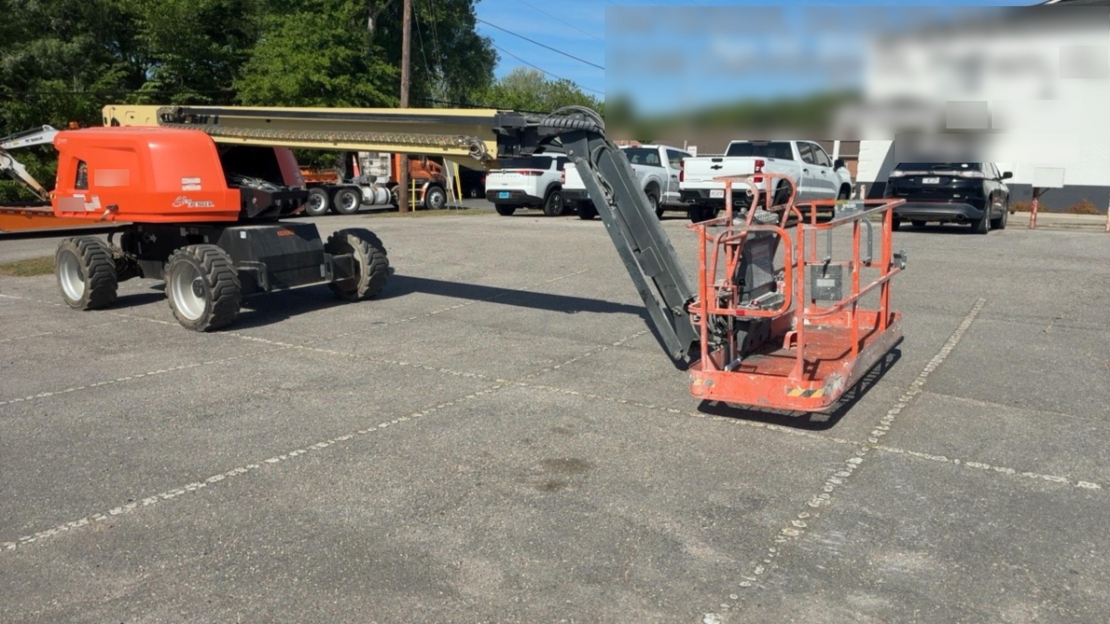 2024 JLG 660SJ